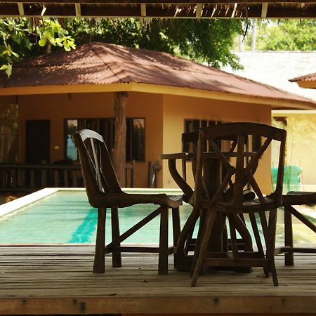Melina Beach Front Bungalows Tha Lane Bay Exterior foto