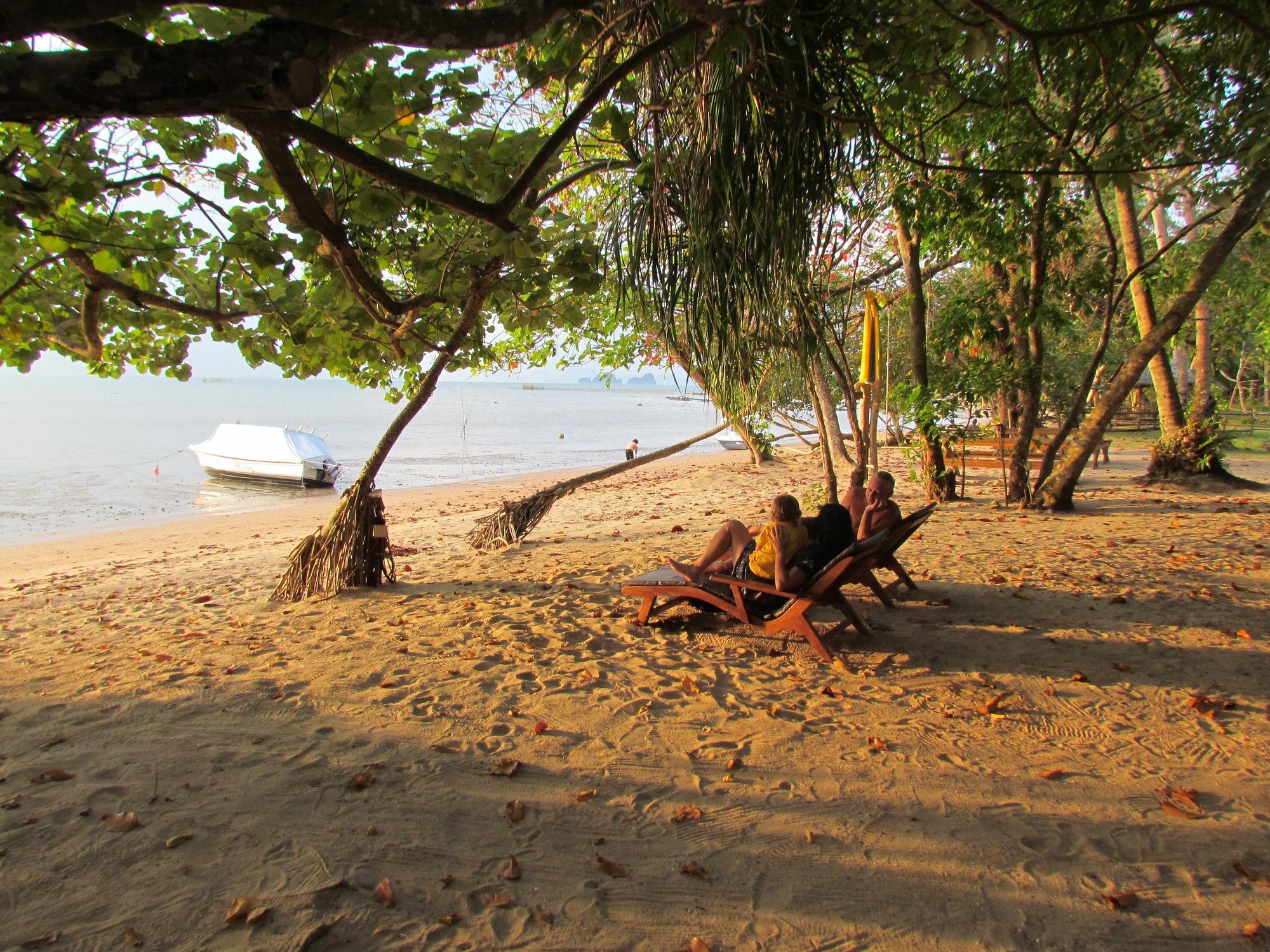 Melina Beach Front Bungalows Tha Lane Bay Exterior foto