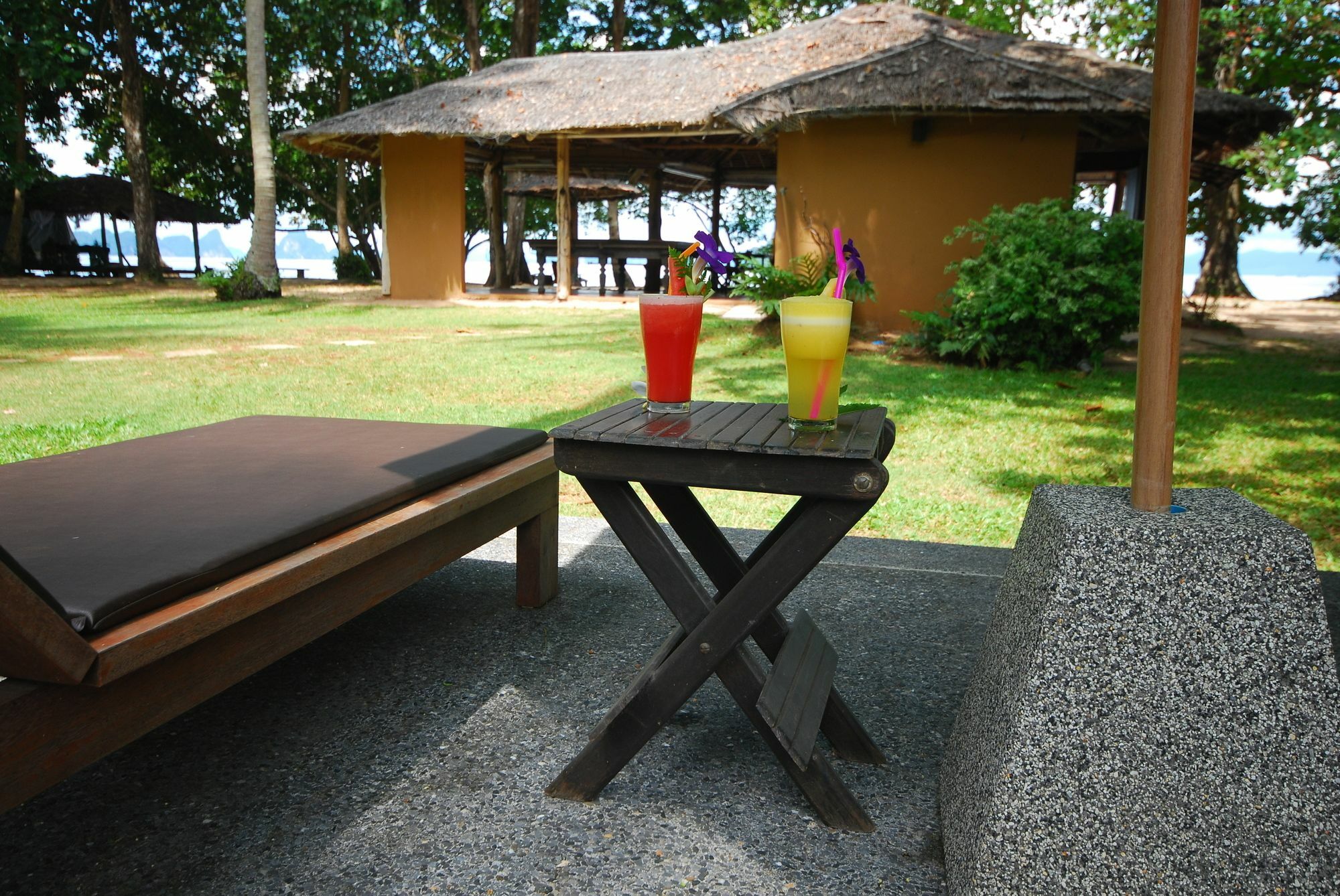 Melina Beach Front Bungalows Tha Lane Bay Exterior foto