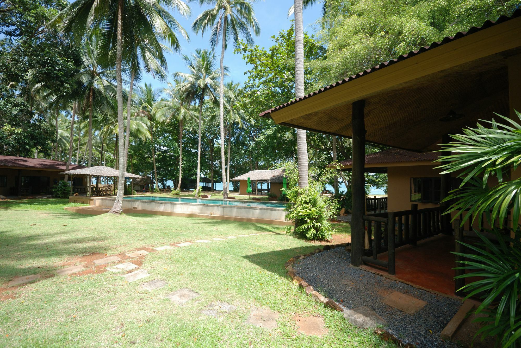 Melina Beach Front Bungalows Tha Lane Bay Exterior foto